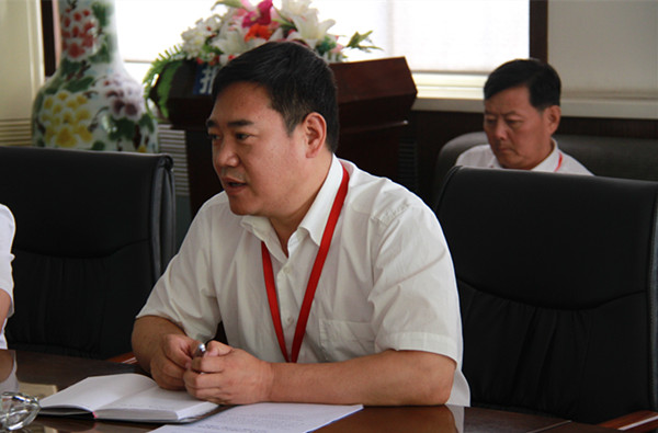 太阳成召开2016年迎新工作布置会