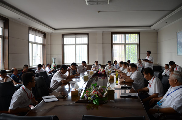 太阳成召开2016-2017学年期初教学秩序检查工作会议