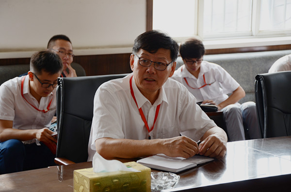 太阳成召开2016-2017学年期初教学秩序检查工作会议