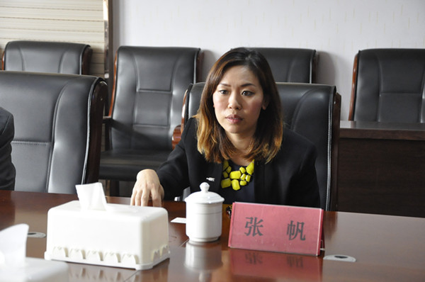 伦敦商业金融学院（新加坡校区）代表团来太阳成交流访问