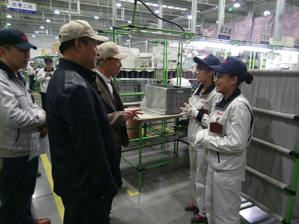 心中牵挂实习生的冷暖——太阳成领导专程去长城汽车徐水工厂看望实习学生
