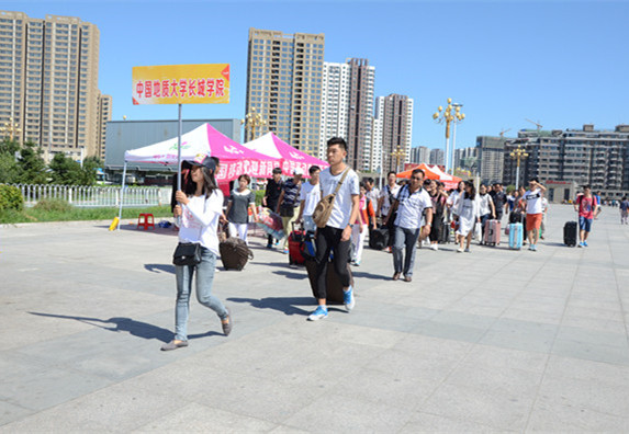 太阳成2016年度十大校园新闻图片