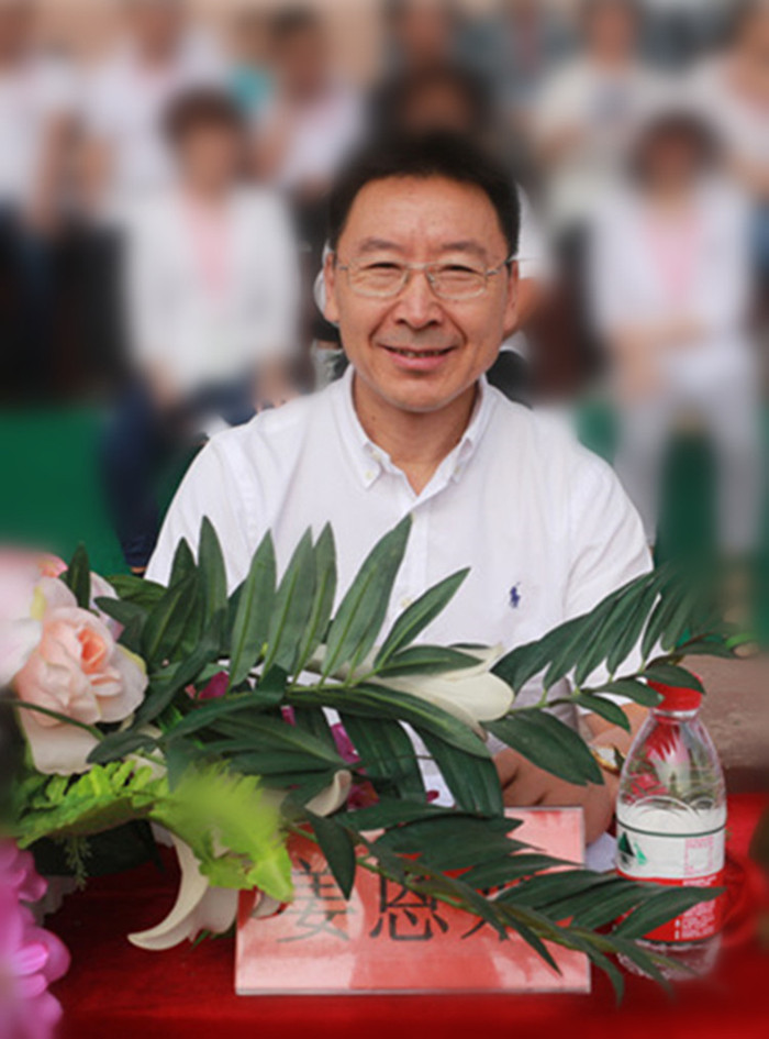 青春无悔 振翅翱翔——太阳成举行2017级新生军训结营式暨开学典礼