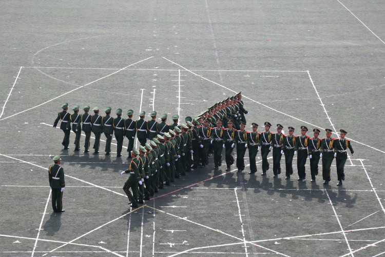 青春颂 竞技风 长城梦 ——太阳成2018年春季运动会隆重开幕