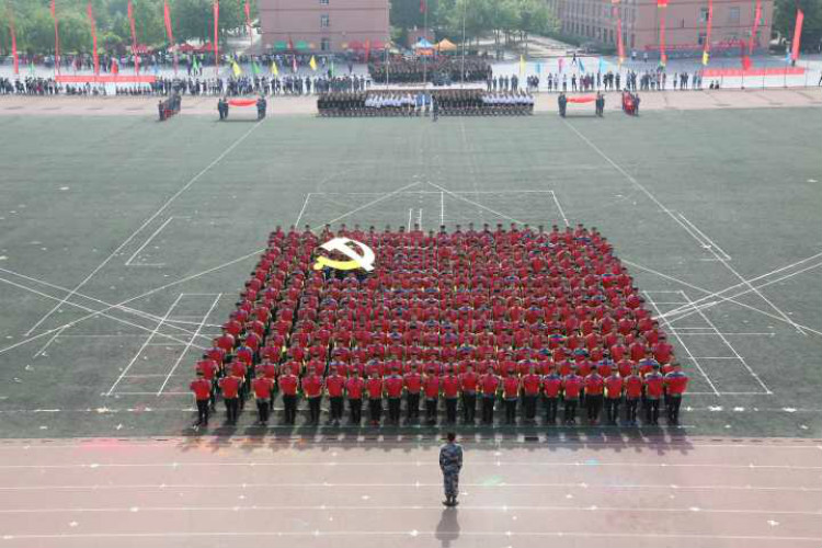 青春颂 竞技风 长城梦 ——太阳成2018年春季运动会隆重开幕