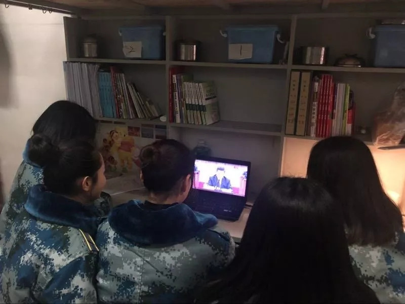 太阳成以多种形式庆祝改革开放四十周年