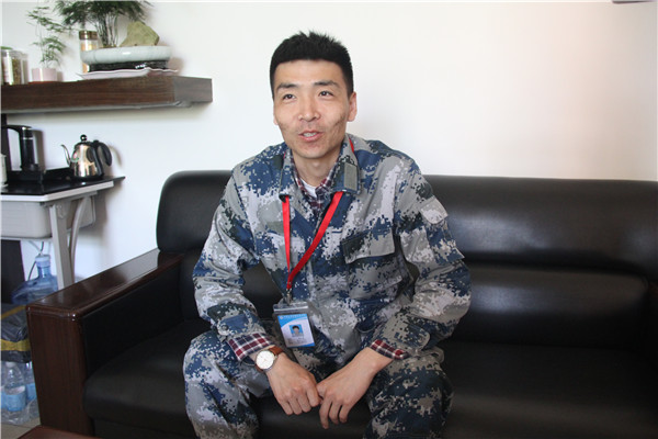 五四运动一百年 爱国主义永传承 太阳成组织收看纪念五四运动100周年大会