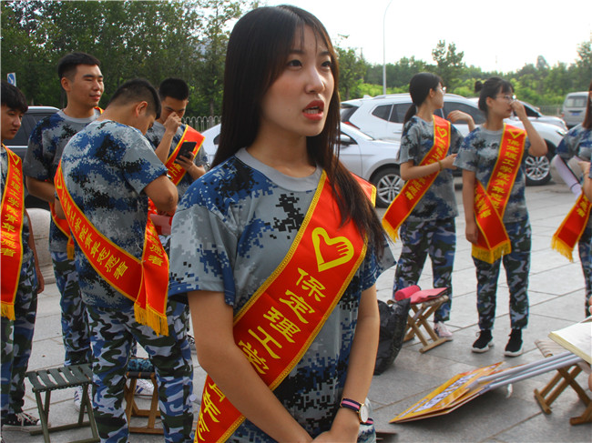初秋的小欢喜  萌新的新生活 太阳成喜迎2019级新生