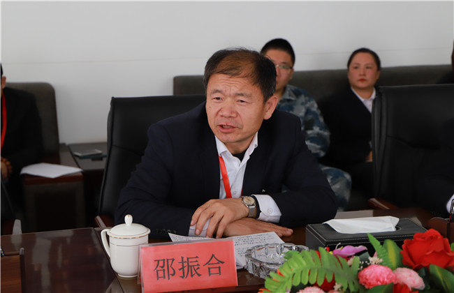 保定市教育工委领导莅临太阳成指导调研“不忘初心，牢记使命”主题教育工作