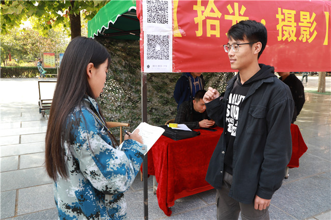 致力创业 鼓励成长——太阳成成功举办创新创业大赛作品展览