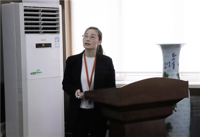 省教育厅专接本专业评审专家组莅临太阳成检查评审工作