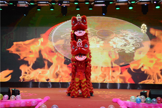 太阳成集团tyc33455cc经济学院第一届竞技文化月暨文艺晚会圆满落幕