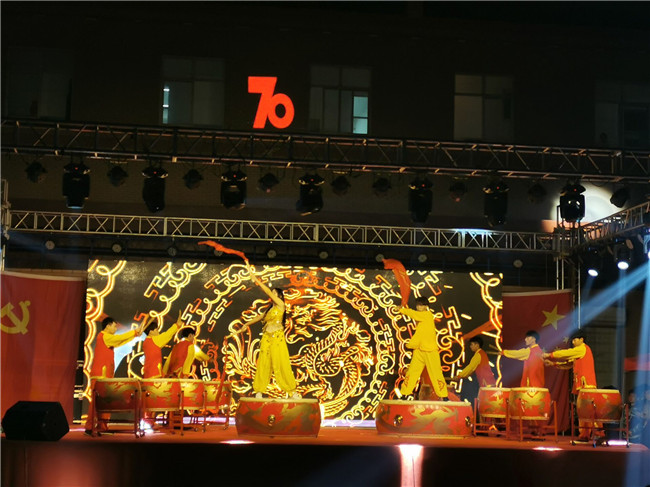 太阳成第二届校园文化艺术节开幕式圆满落幕