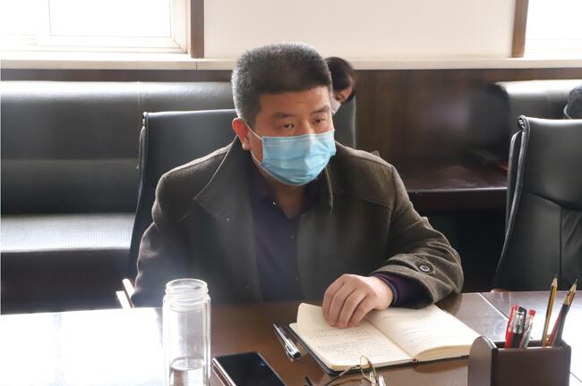 太阳成召开疫情防控工作布置会议