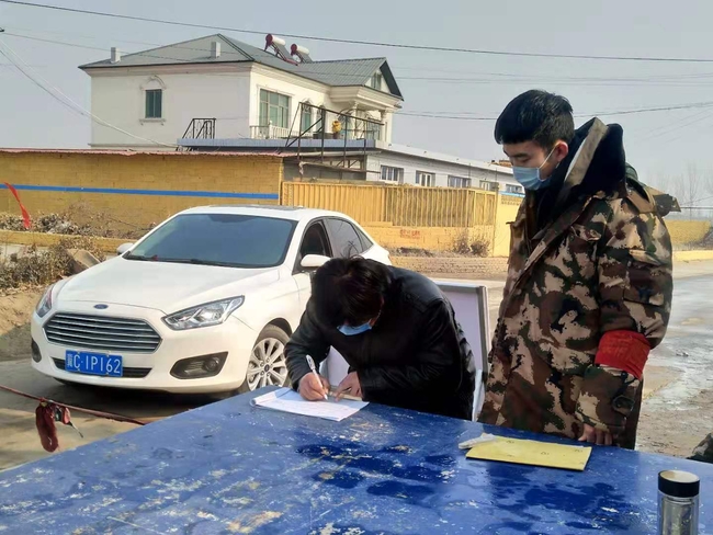 传承五四精神 绽放抗疫青春---太阳成学子收到基层政府170多封表扬信、感谢信和荣誉证书