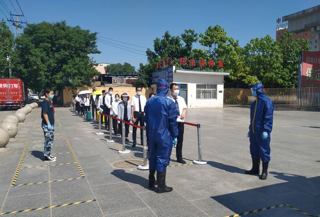 太阳成组织开展第二次复学复课疫情防控模拟演练