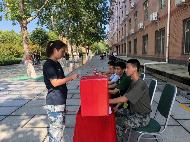 苦中作乐 收获“硕果”---2020级新生辅导员军训考核篇