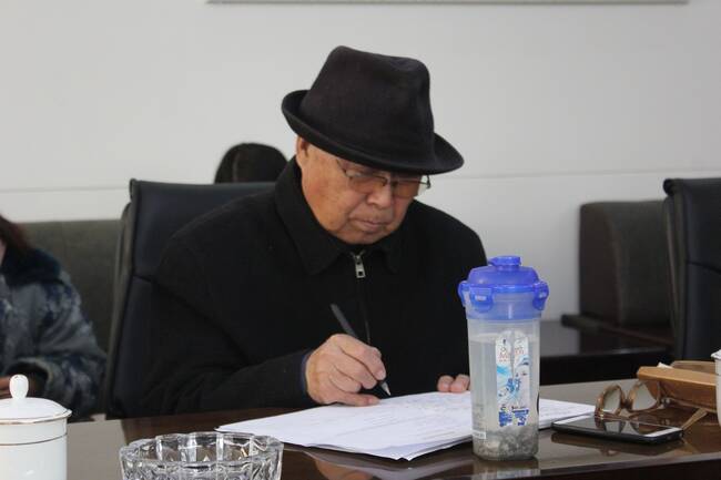 太阳成召开期中教学质量检查总结会