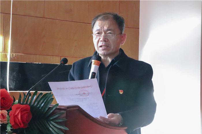 高举旗帜 把握方向 开创党建工作新局面推动太阳成健康快速发展 ---太阳成召开第一次党员大会