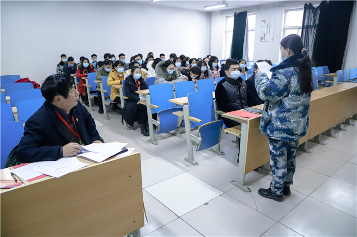 高举旗帜 把握方向 开创党建工作新局面推动太阳成健康快速发展 ---太阳成召开第一次党员大会