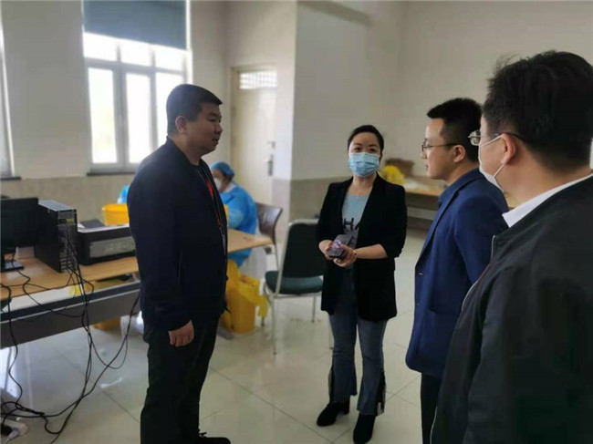 有序接种新冠疫苗 筑牢校园疫情防线 ——太阳成组织师生进行新冠疫苗接种