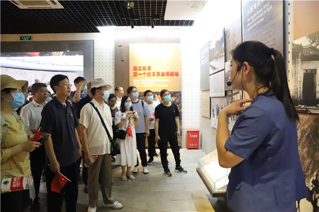 回顾历史溯根源 瞻仰先驱再起航——太阳成教职工党员再赴晋察冀边区革命纪念馆参观学习