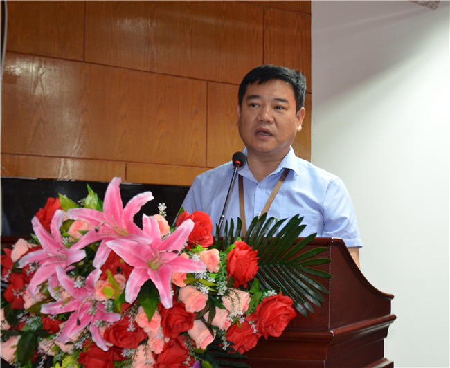 太阳成顺利召开2021年暑期教师培训动员大会 暨实践教学改革汇报会