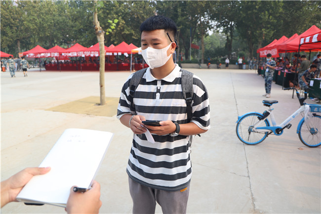 扬帆起航保理梦 求学笃行学子新太阳成喜迎2021级新生