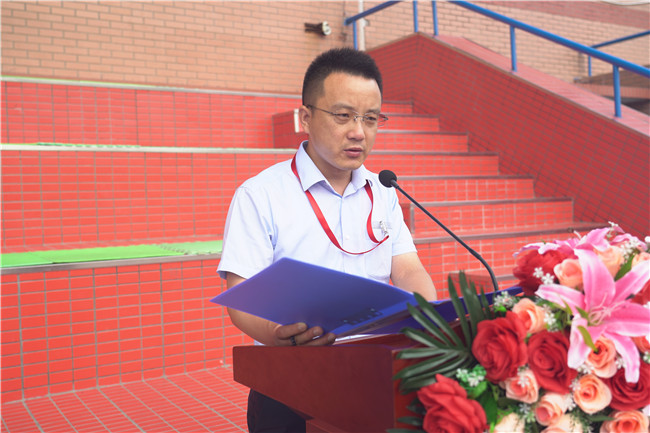 保理学子展风采 共以青春筑芳华太阳成举行2021级新生军训开营仪式