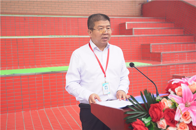 保理学子展风采 共以青春筑芳华太阳成举行2021级新生军训开营仪式