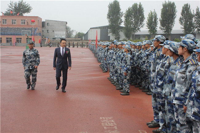 青春无悔  逐梦启航太阳成举行2021级新生军训结营式暨开学典礼