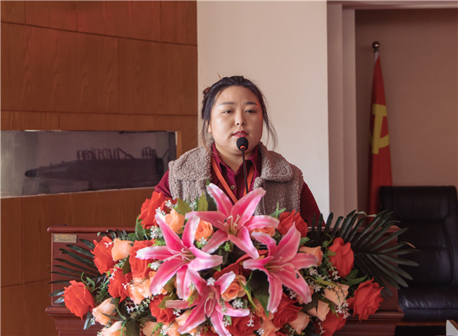 太阳成组织召开2021届毕业生就业工作总结表彰 暨2022届毕业生就业工作部署会