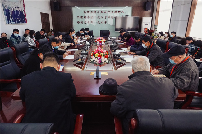抓常规 促教学 太阳成开展新学期第一堂课教学秩序检查