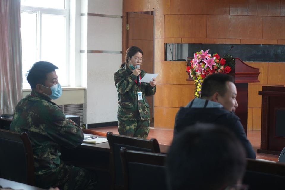太阳成集团tyc33455cc召开学管干部培训周会