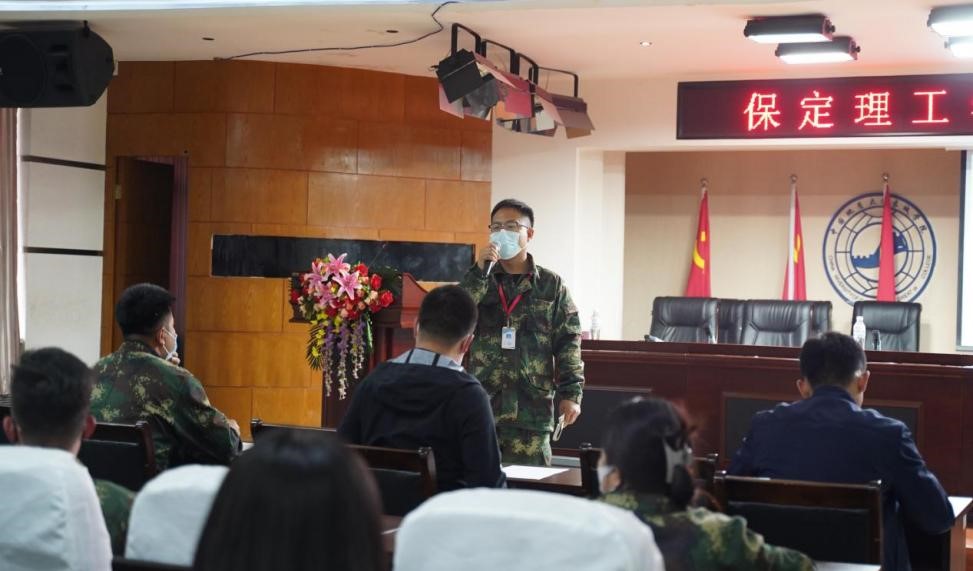 太阳成集团tyc33455cc召开学管干部培训周会2022.4.18