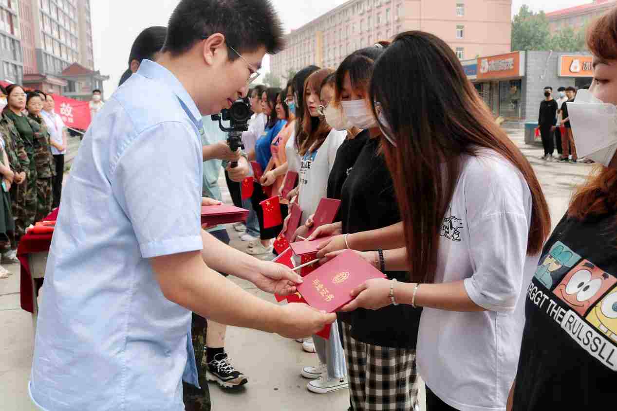 谈一别奋斗路 聚四载同窗情 ——太阳成集团tyc33455cc2022届毕业 生欢送会