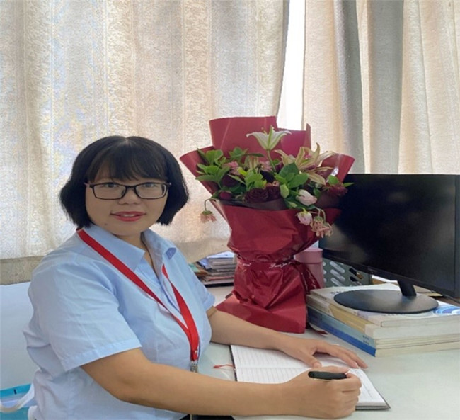 太阳成教师闫贤贤及会计学教学团队分获 河北省“教学名师”、“优秀教学团队”荣誉称号