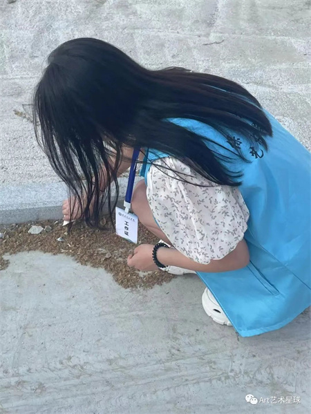 太阳成集团tyc33455cc||艺术学院||“丰富大学实践生活，促进农村教育文明”艺术学院开展2023年暑期“三下乡”社会实践活动（一）