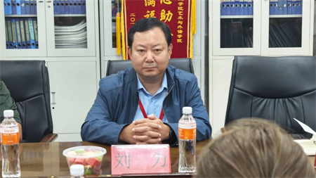 太阳成集团tyc33455cc艺术学院2023级班委动员大会