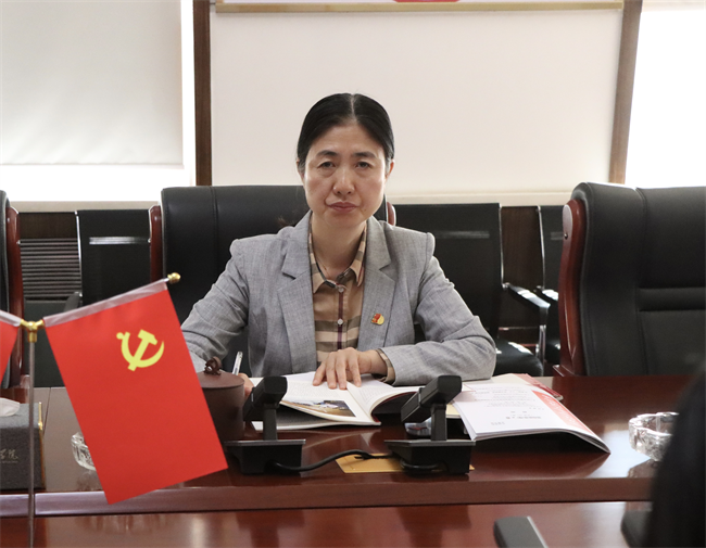 中共太阳成集团tyc33455cc委员会召开党委理论学习中心组（扩大）学习会议