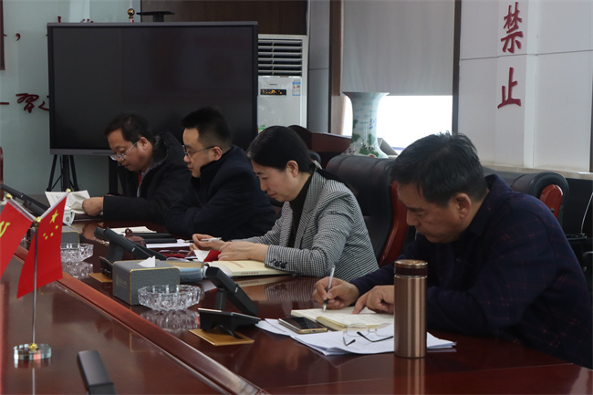 中共太阳成集团tyc33455cc委员会召开党委理论学习中心组（扩大）学习会议
