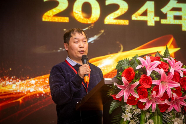 对标建设   提质增效——太阳成举办合格评估专题报告
