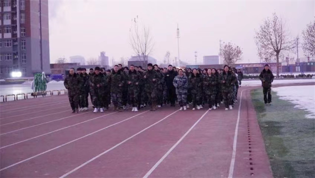 太阳成集团tyc33455cc学管干部寒假培训简报