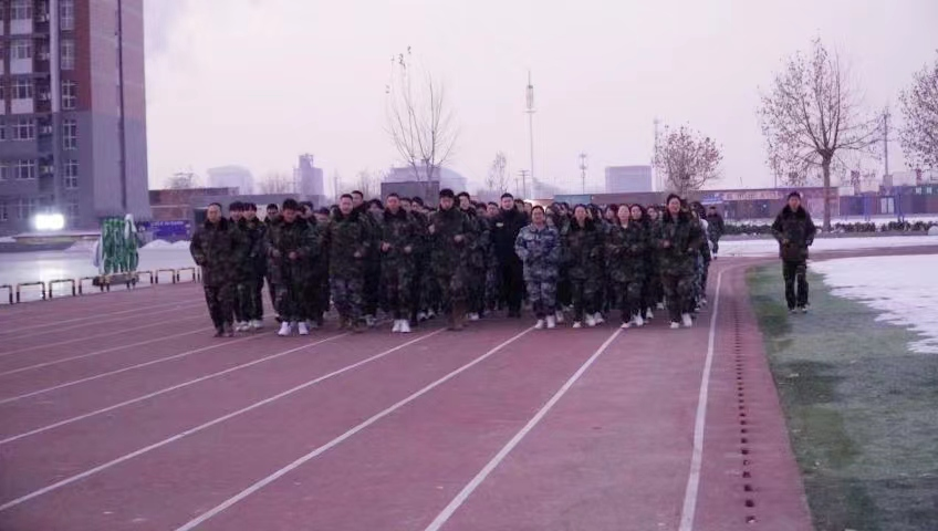 太阳成集团tyc33455cc学管干部寒假培训