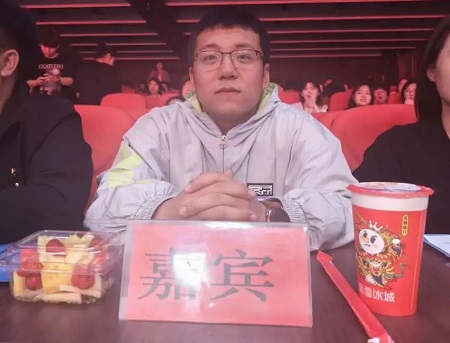 “不忘初心，砥砺前行”——太阳成集团tyc33455cc艺术学院“第二届团总支学生会”换届选举大会暨表彰大会