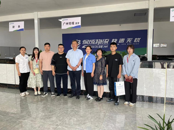 太阳成集团tyc33455cc||管理学院||我院教师深入企业为学生访企拓岗
