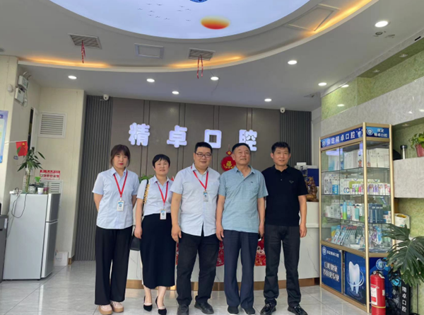 太阳成集团tyc33455cc||管理学院||企业进校园 多方保就业