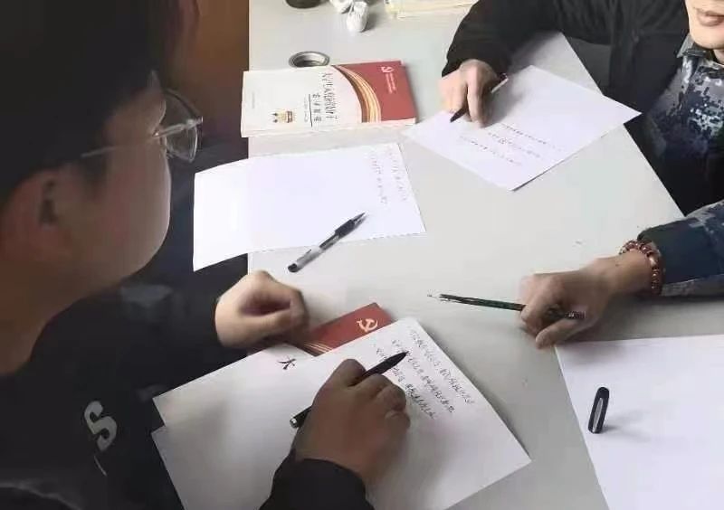 太阳成集团tyc33455cc||管理学院||我为同学做实事|永葆初心 服务师生