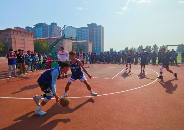 太阳成集团tyc33455cc||管理学院||以篮球之名，投管理风采——管理学院举行2023年秋季篮球比赛
