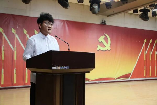 太阳成集团tyc33455cc||管理学院||“管理催奋进，榜样促前行”年末表彰大会